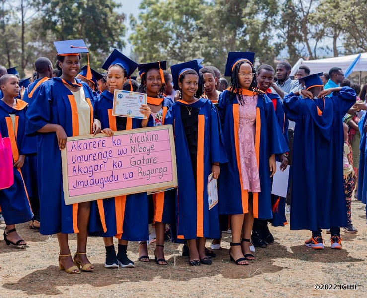 2021 - 2022 Graduation Ceremony